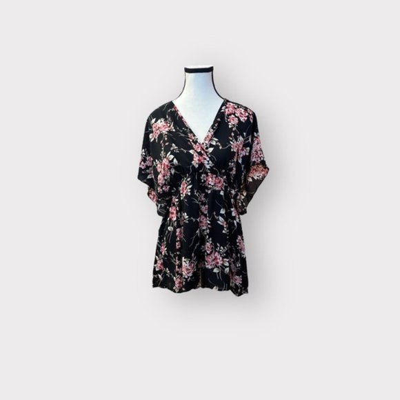 NWOT Women’s Torrid Black Floral Babydoll Georgette Surplice Top 2 2X 2XL XXL - Picture 6 of 11